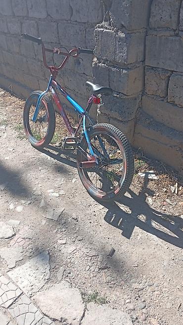 BMX-велосипед для трюков и катания в парке/стрите. Характеристики: - at lalafo.kg BMX-велосипед для трюков и катания в парке/стрите. Характеристики: -