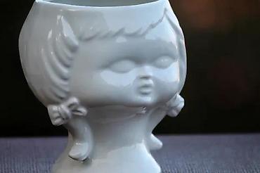Stare vaze i dekor: Vintage Milk Glass Bela mlečna poculanska vaza Mid-century — 3