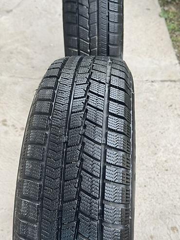 Шины: Комплект зимних шин Ovation W-586 — 4 штуки. Размер: 175/65 R14 82 Т — 4