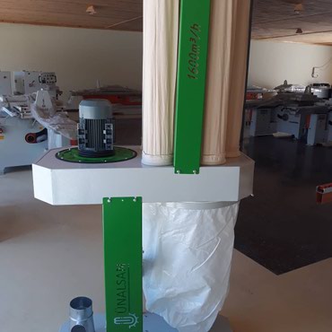 Mebel və taxta dəzgahları: Tozsavuran tekli teze