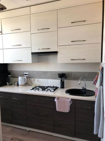 куплю квартиру оше: 2 комнаты, 54 м², Индивидуалка, 5 этаж, Евроремонт