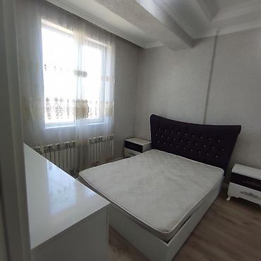 20 ci sahede evler: Mebel və avadanlığı ilə təqdim olunan 3 otaqlı mənzil. Ümumi — 8