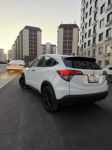 фара срв 1: Honda HR-V: 2020 г., 1.5 л, Вариатор, Бензин, Кроссовер — 7