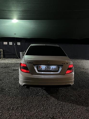 сешка зеленый: Mercedes-Benz C-Class: 2010 г., 1.8 л, Автомат, Бензин, Седан — 5
