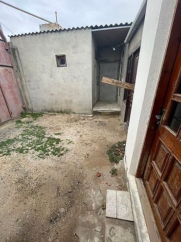 Daşınmaz əmlak: Pirşağı qəs. 5 otaqlı, 130 kv. m — 2