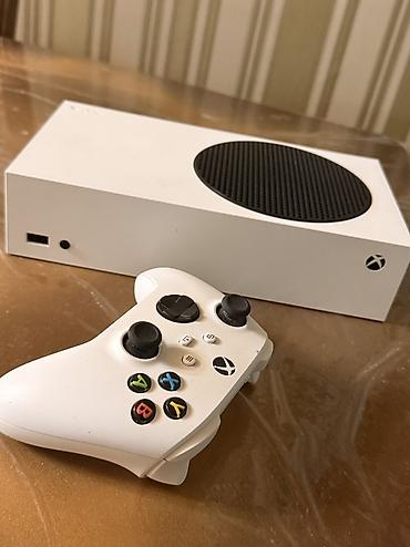 xbox series s disk: Xbox Series S (Rəng: Ağ) – Digital oyun konsolu - Kompakt dizayn — 1