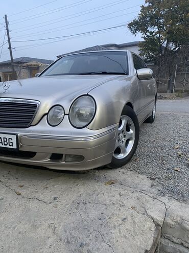 капот на одисей: Mercedes-Benz E-Class: 2000 г., 2.6 л, Автомат, Бензин, Седан