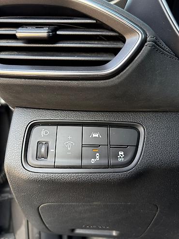 Hyundai: Hyundai Santa Fe: 2019 г., 2 л, Автомат, Дизель, Кроссовер — 16