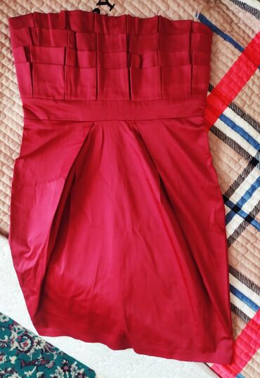 Новые платья, Турция, качество люксовое! 500 сом бордо и 500 сом серое