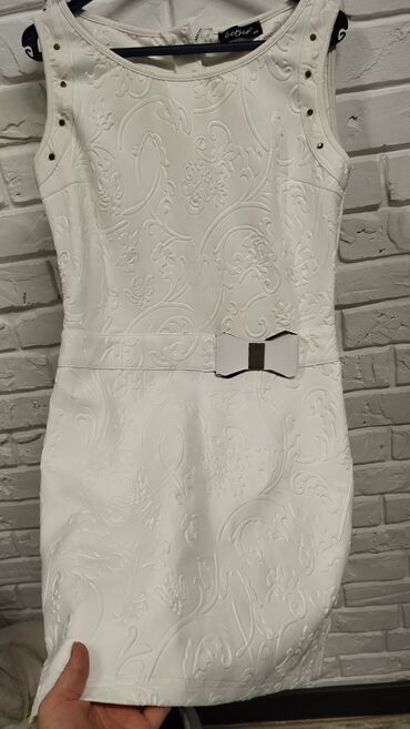 короткие платье: Вечернее платье, Коктейльное, Короткая модель, Без рукавов, L (EU 40)