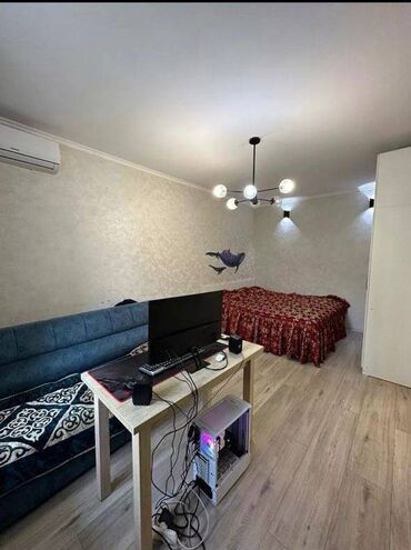 Продажа квартир: 1 комната, 35 м², Сталинка, 1 этаж