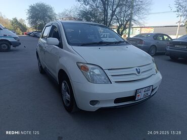 Toyota: Toyota ist: 2004 г., 1.3 л, Автомат, Бензин, Хэтчбэк