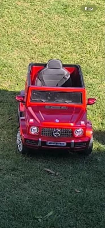 uşaq donları: Uşaq üçün elektrikli minik maşını – Mercedes G-Class üslubunda, parlaq — 2