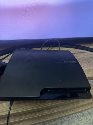 PS3 (Sony PlayStation 3): 1 tb yadaşı var 60 70 oyun var blur ps call of duty bütün növləri gta5 — 1