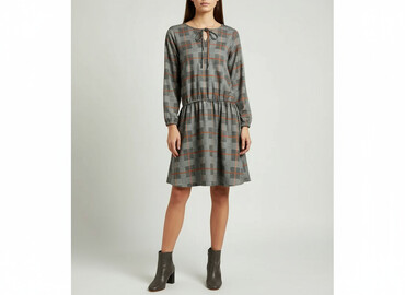 sukienki satynową stradivarius: Women`s dress, size S