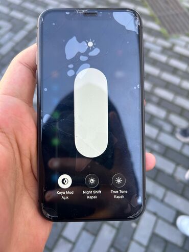 Apple iPhone: IPhone 11, Space Gray, Face ID — 9