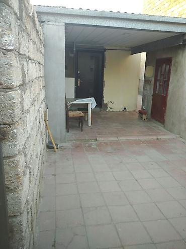qara qarayev: Əmircan qəs. 4 otaqlı, 66 kv. m, Kredit yoxdur, Orta təmir — 10