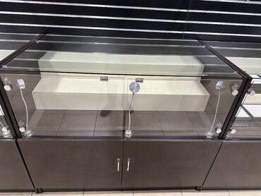 Dolab vitrinləri: Şüşəli dolab vitrini -da lalafo.az — 13 Dolab vitrinləri: Şüşəli dolab vitrini — 13