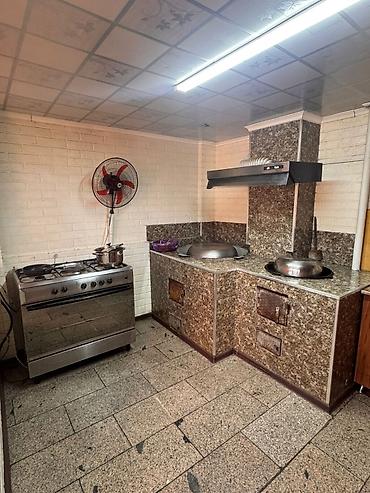 Продажа коттеджей и домов: 📍 Первомайский район Жибек -Жолу/Молодая гвардия 📐 Участок — 5 соток — 3