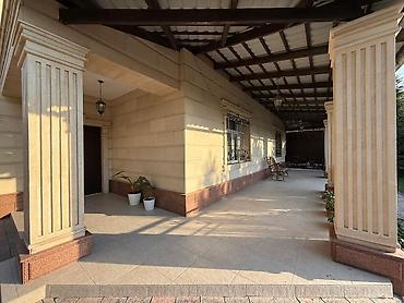 Продажа коттеджей и домов: 🏡 Продаётся роскошный дом в престижном районе! 📍 Район: Магистраль / — 8