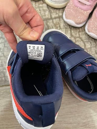 Детская обувь: Продаю!!! Детская обувь, б/у, но очень качественная и дорогая обувь ( — 19