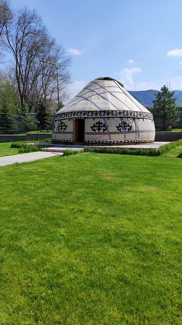 Продажа юрт: Юрта традиционная кочевая - Диаметр: ориентировочно 5–6 м (по фото) — 35