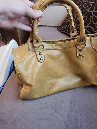 Baletanke: Ženska obuća i torbe – razni modeli Obuća: - Balerinke crne sa — 11