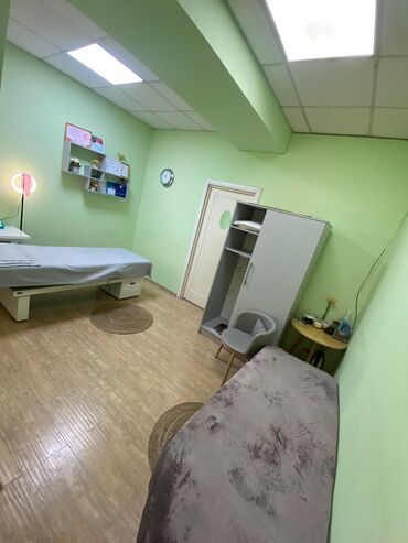 элебаева горького: Сдаю Кабинет в салоне, 15 м², Для бровиста, Для лешмейкера, Для шугаринга, эпиляции