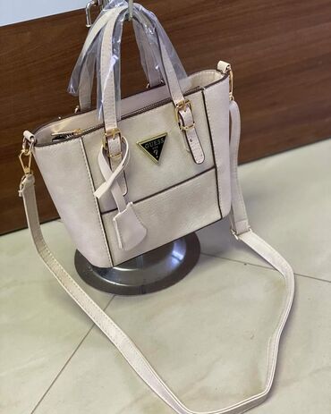 Torbe: Cena 2500 din — 16