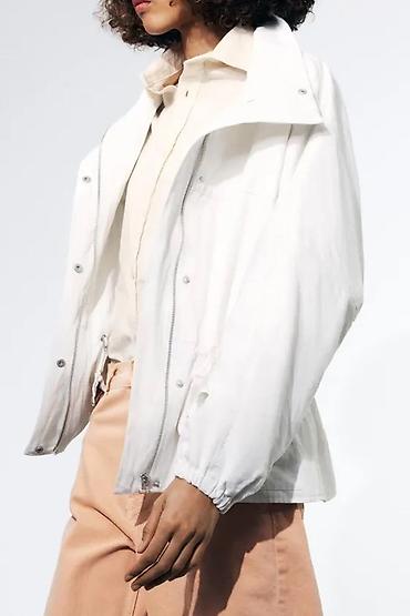 Women's Sneakers and athletic shoes: ZARA kurtka, bir-iki defe geyilib teze kimidir. giymet sondur — 1