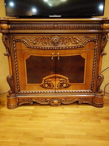 Qonaq otağı dəstləri: Yeni, TV stend, Masa və oturacaqlar, Komod, Kredit yoxdur, Türkiyə -da lalafo.az — 4 Qonaq otağı dəstləri: Yeni, TV stend, Masa və oturacaqlar, Komod, Kredit yoxdur, Türkiyə — 4