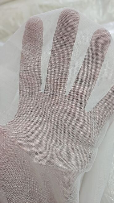 Pərdə və tüllər: Bu şəffaf tül pərdə parçası evinizə və ya ofisinizə zəriflik qatır — 7