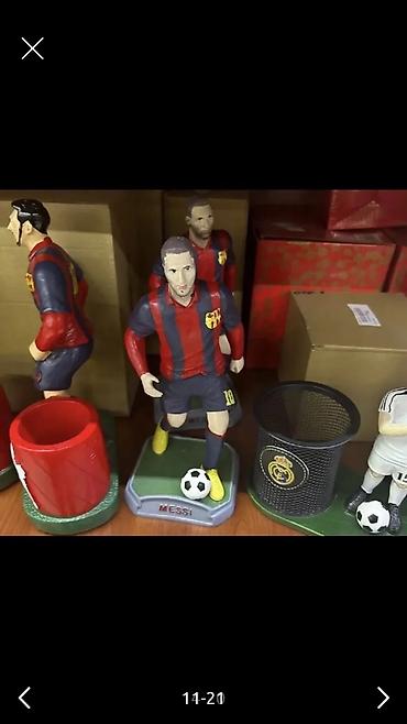 Masaüstü dəstlər: Masaüstü dəstlər satılır.Çeşidlər var.Təzədir.Sifariş var.Real — 10