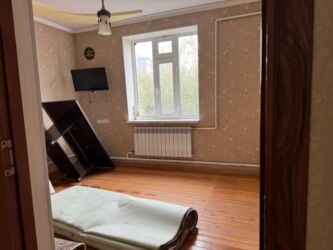 Долгосрочная аренда домов: Сдаётся 2 этажный дом в городе Манас. на долгий срок. Дом полностью — 17