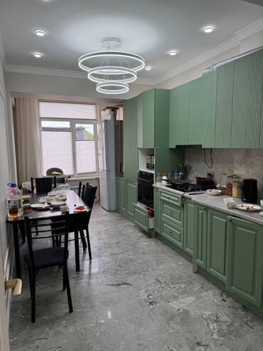 элитные дома в бишкеке: 2 комнаты, 65 м², Элитка, 1 этаж, Евроремонт