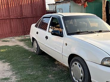 tourer v салон: Продаётся легковой автомобиль седан белого цвета. Основные — 5