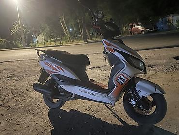 электростартер: Скутер Jinan Qingqi/Super Moto (наклейки: “M8”, “SUPER MOTO”, “Jinan”) — 1