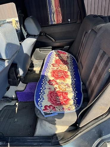 Volkswagen: Volkswagen Passat Variant: 1991 г., 1.8 л, Механика, Бензин, Универсал at lalafo.kg — 12 Volkswagen: Volkswagen Passat Variant: 1991 г., 1.8 л, Механика, Бензин, Универсал — 12