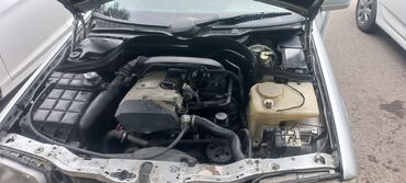 Водный транспорт: Mercedes-Benz 200: 2 л | 1998 г. Седан
