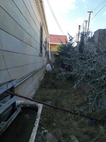 Həyət evləri və villaların satışı: Pirşağı qəs. 4 otaqlı, 140 kv. m, Kredit yoxdur, Orta təmir -da lalafo.az — 1 Həyət evləri və villaların satışı: Pirşağı qəs. 4 otaqlı, 140 kv. m, Kredit yoxdur, Orta təmir — 1