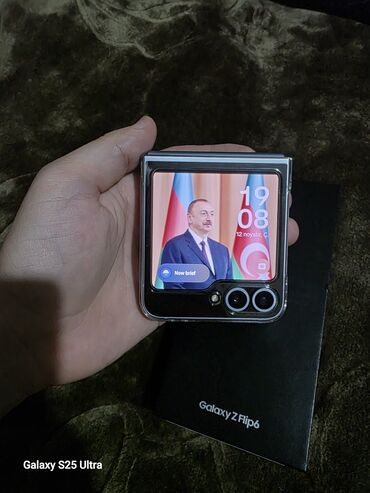 Samsung: Samsung Galaxy Z Flip6 — 10