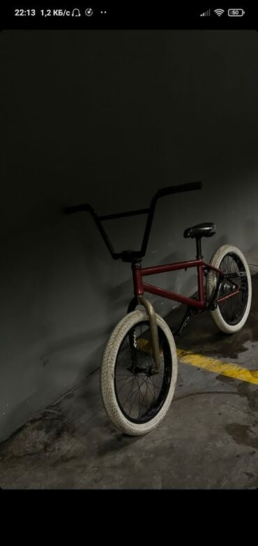 bmx трюковой: Продаю трюковой велосипед BMX на промах в хорошем состоянии. Ничего не