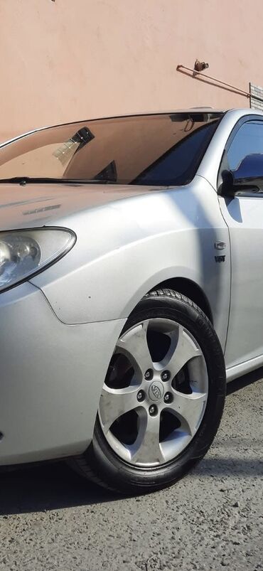 teker cixardan: İşlənmiş Disk Hyundai R 16, 5 Boltlu