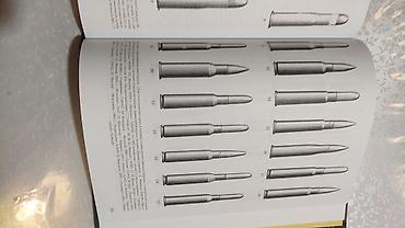 Другие книги и журналы: Ручное огнестрельное оружие автор В.Е.Маркевич Револьверы и пистолеты — 19