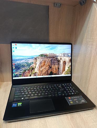 MSI: MSI VECTOR GP76 12UGS — 1