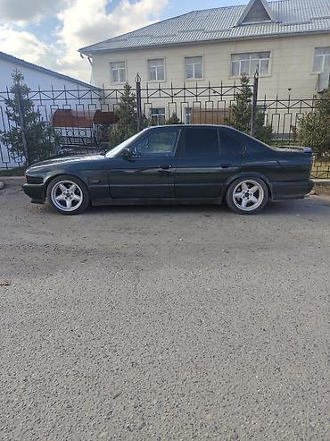 g30 530i: BMW 5 series: 1995 г., 3 л, Механика, Бензин, Седан — 2