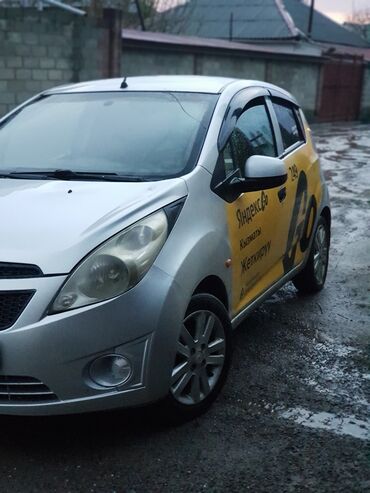 купить машину шевроле: Chevrolet Spark: 2011 г., 1 л, Механика, Бензин, Хэтчбэк
