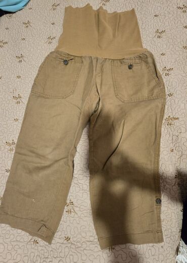 Qadın şalvarları: Bu dəstə müxtəlif üslublu dörd qadın şalvarı və bir qara ətək — 20