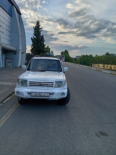 mini cooper satilir: Mitsubishi Pajero Mini: 1.8 l | 2000 il 2546 km Ofrouder/SUV