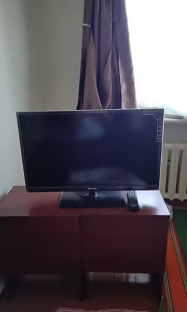 ремонт скупка телевизоров: Телевизор Hisense LHD 32D33T 32", есть гнездо для наушников. Город